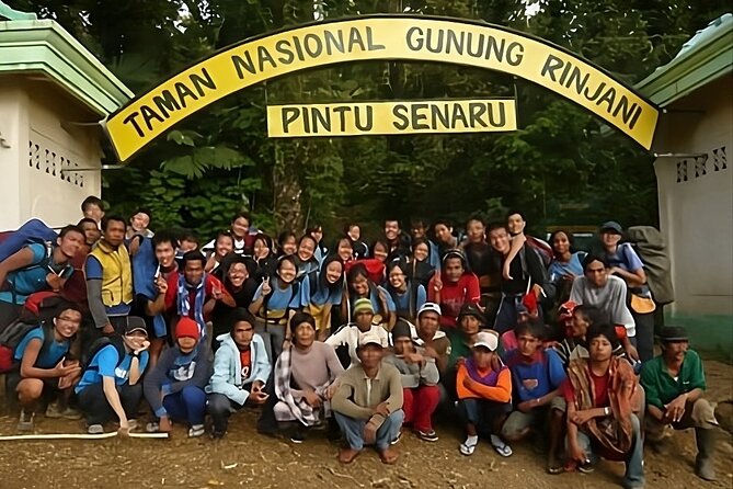 2 Day Guided Hiking to Mount Rinjani Senaru Crater Rim - Senaru morning: cool air, coffee plantations, and the setup