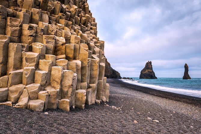 2-Day South Coast Waterfalls, Jokulsarlon Glacier Lagoon and Hike from Reykjavik - What’s included (and what that means on a real trip day)
