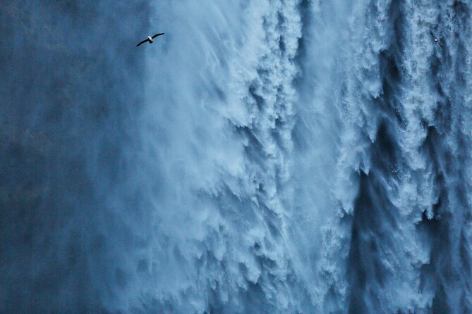 2-Day South Coast Waterfalls, Jokulsarlon Glacier Lagoon and Hike from Reykjavik - Which guide you get can shape the vibe