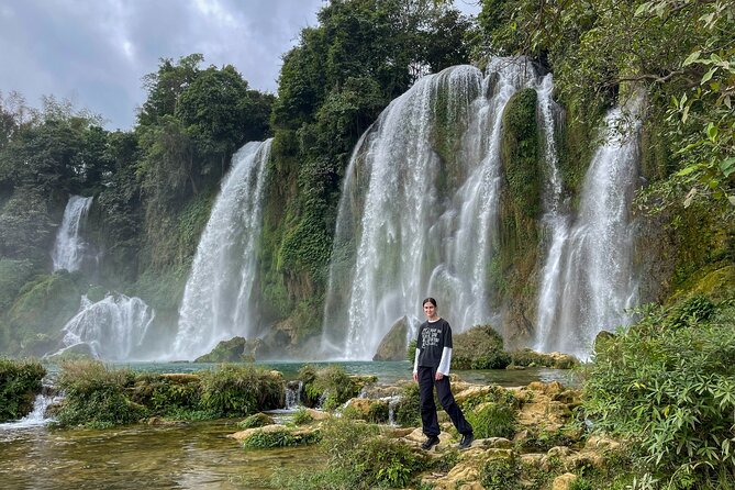 2 Days Motorbike Tour Ban Gioc Waterfall & Mt. Angel Eye Hike - Mount Angel Eye (Núi Thủng): the through-hole hike with big payoff