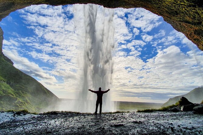 3 Day Tour Jokulsarlon - Golden Circle - South Coast - Glacier Hike - Boat Tour - The Long Driving Day Factor (and How to Make It Comfortable)