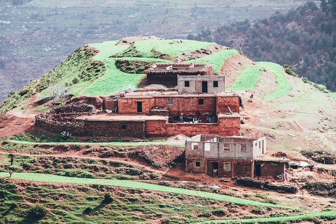 3-Days High Atlas Mountains Hiking Tour from Marrakech - Day 2: Imnane Valley, Ikkiss Photos, and the Long Trek to Aït Aïssa