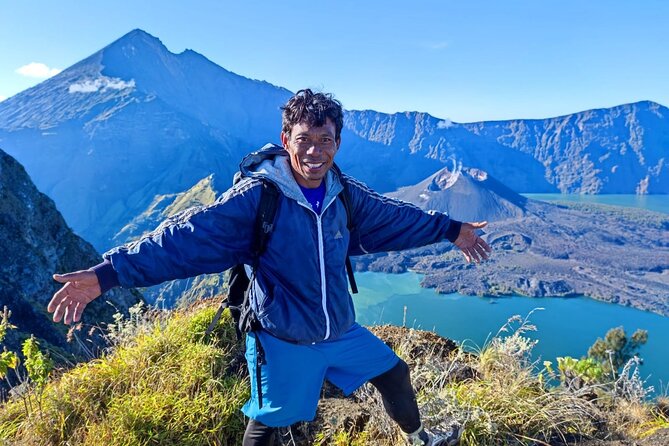 3D-2N Explore Mount Rinjani - Summit -Lake and Hotspring - Day 2: the 2:00 am start and the Rinjani sunrise summit