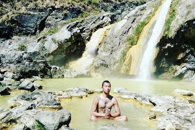 3D/2N Rinjani trekking summit,lake and hot springs. - Day 3 descent to Senaru village: 5–6 hours to reset