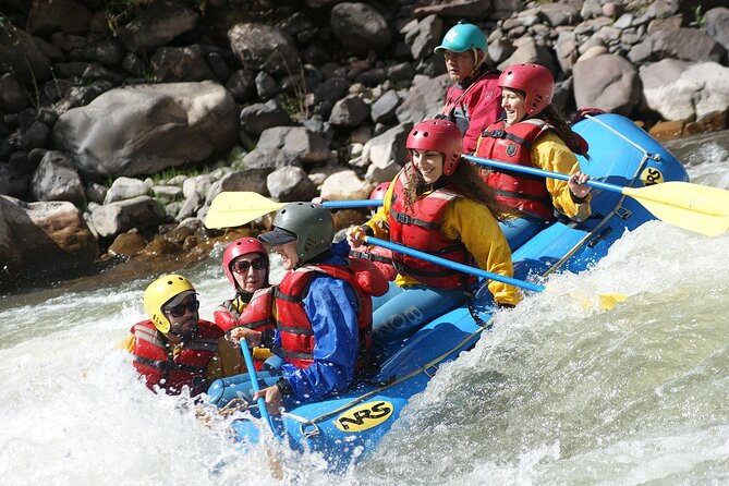 4-Day Inca Jungle Adventure, Mountain Biking, Rafting and Zipline - Lodging and food reality check in Santa María, Santa Teresa, and Aguas Calientes