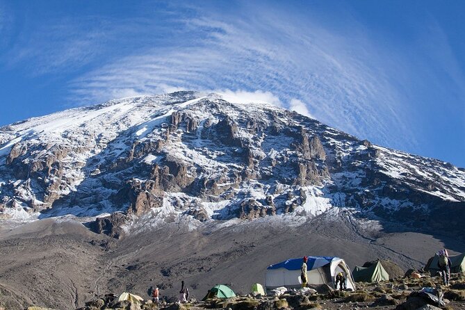 6 Days: Hiking Kilimanjaro via Machame Route - Day 4: Barranco Wall, Karanga Valley lunch, and Barafu Camp