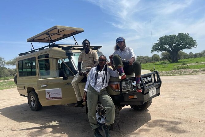6 Days Serengeti Safari(hiking waterfalls &coffee tour) - Tarangire National Park: baobabs, birds, and elephant herds up to 300