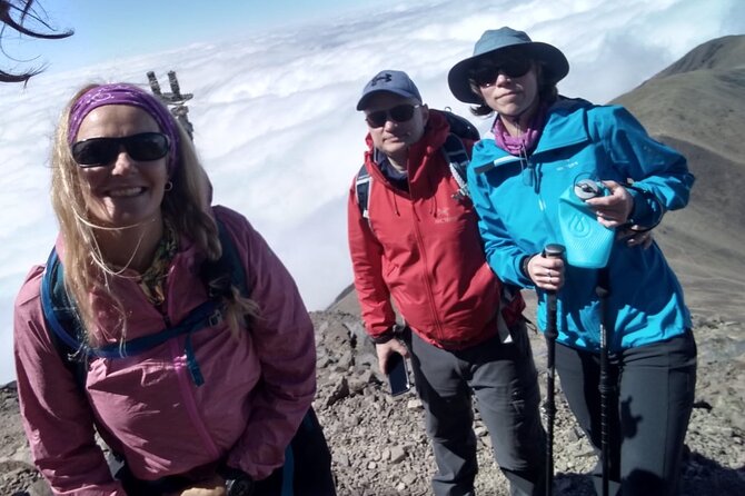 Andes Day Hiking Tour Experience - Nature education on the trail: flora, fauna, and real-world context
