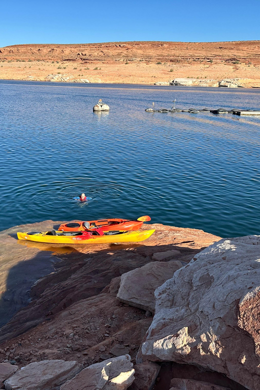 Antelope Canyon Lake Powell: Guided Kayaking & Hike Tour - The return paddle: relaxed momentum after the work