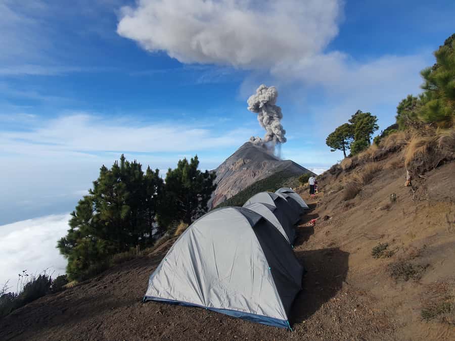 Antigua, Guatemala: Volcano Acatenango Overnight Hiking - Food on the Volcano: Hot Drinks, Simple Meals, and Staying Fueled