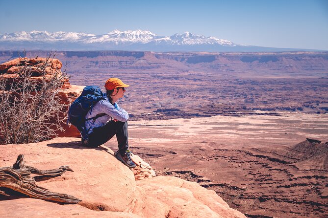 Arches Full Day Private Tour & Hike - The guide experience: learning rocks, not just routes