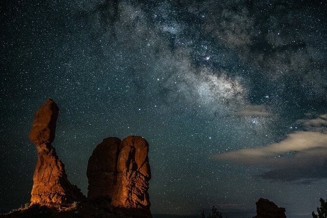 Astro-Photo, Hiking and Stargazing Tour in Arches National Park - Phone and camera settings: the coaching that makes it click