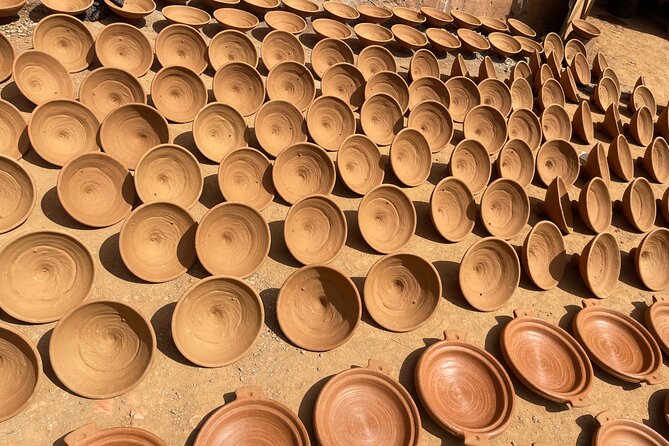 Atlas: Pottery workshop , hiking and swimming pool - Poolside lunch at the villa: why the afternoon stop is more than a rest break