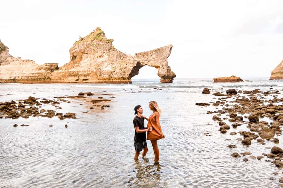 Bali/Nusa Penida: Island Beach Highlights Swim & Hike Tour - Diamond Beach: Stairs Down, Swim Time, and That Swing Moment