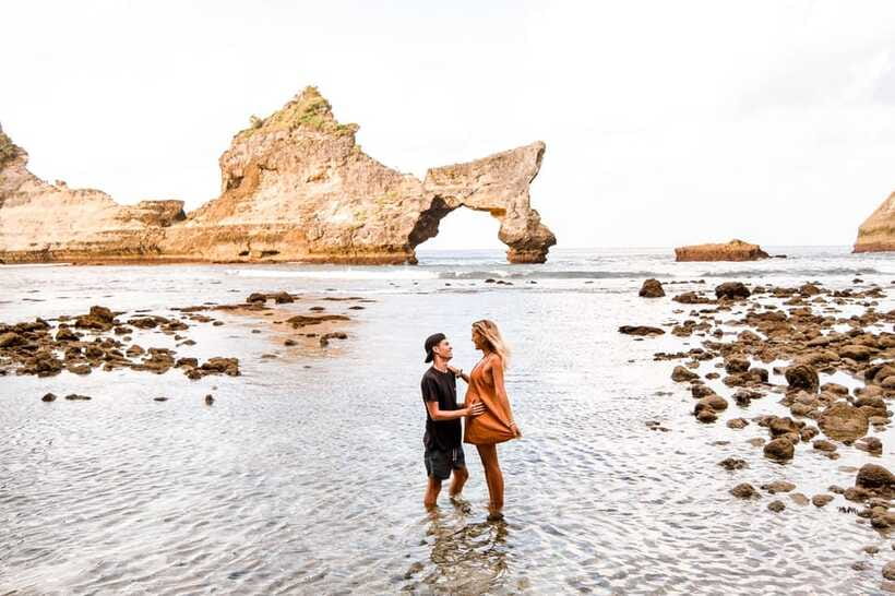 Bali/Nusa Penida: Island Beach Highlights Swim & Hike Tour - Atuh Beach Finish: Quiet Coastline Walking and Rock Formations
