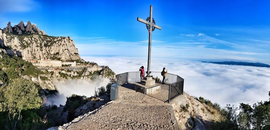 Barcelona: Montserrat Hiking Experience and Monastery Visit - Should you book the Montserrat hike with monastery entry?