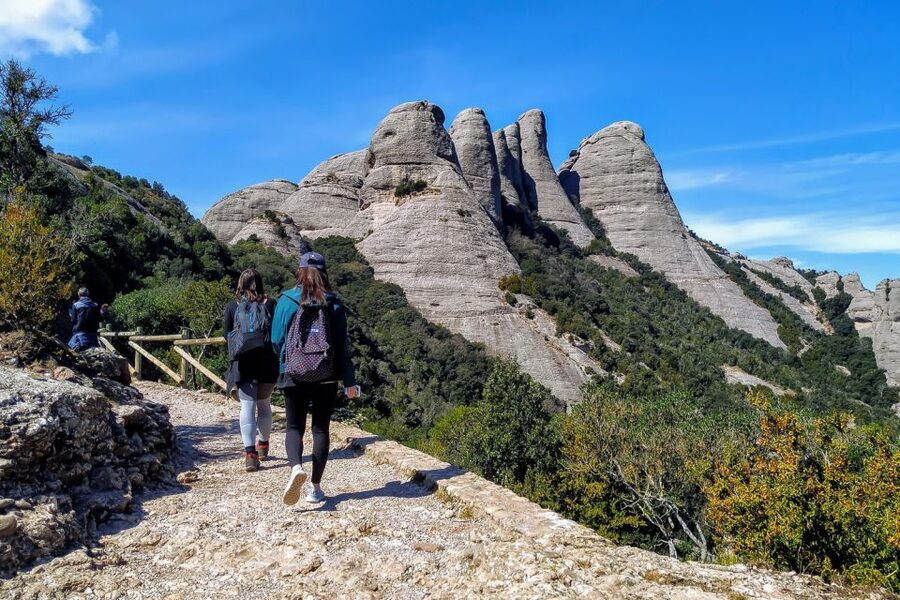 Barcelona: Montserrat Monastery & Hiking Off the Beaten Path - Highest point, then a shaded descent you’ll feel in your legs