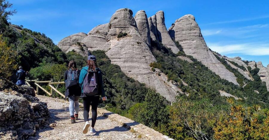 Barcelona: Montserrat Monastery & Hiking Off the Beaten Path - Funicular option: when you might want the easier rhythm