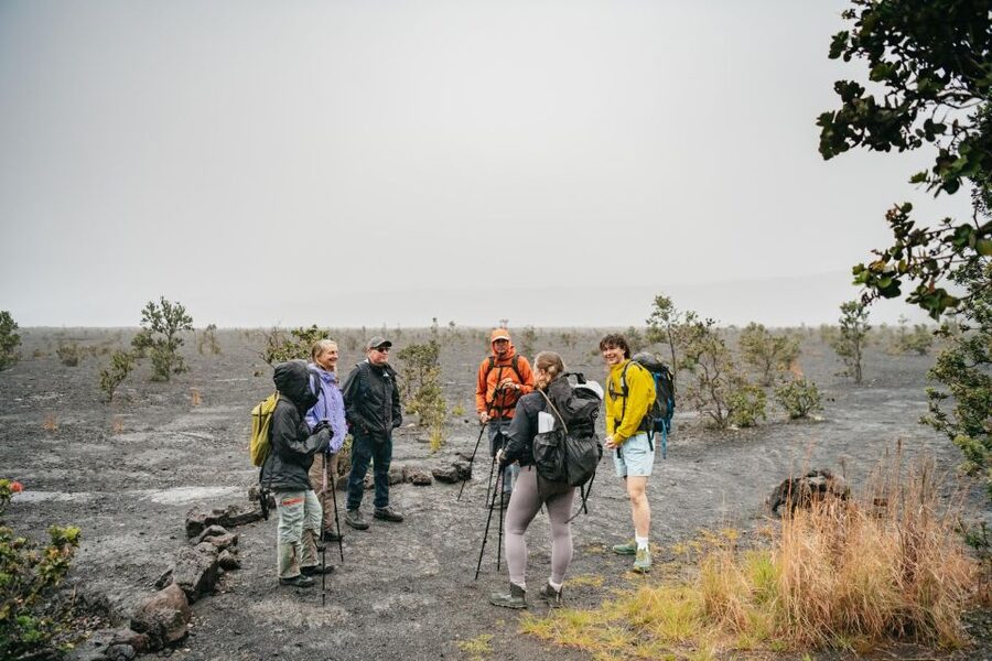 Big Island: Hawai'i Volcanoes National Park Guided Hike - Food included: breakfast buffet and gourmet picnic (and what to watch for)