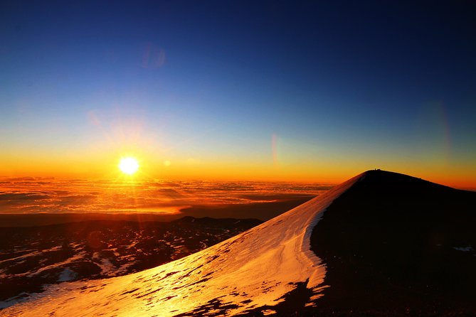 Big Island: Mauna Kea Summit Tour with Free Night Star Photo - Night stargazing at Onizuka: telescope time plus constellation guidance