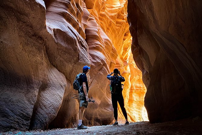 Buckskin Gulch Day Hike - Water, clothing, and sun: what to pack for Buckskin reality