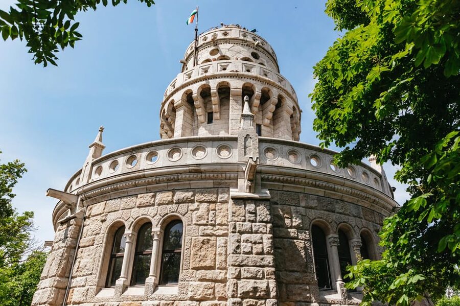 Budapest: Buda Hills Guided Hiking Tour with Optional Lunch - Pace, Footing, and What to Bring (Shoes Are Non-Negotiable)
