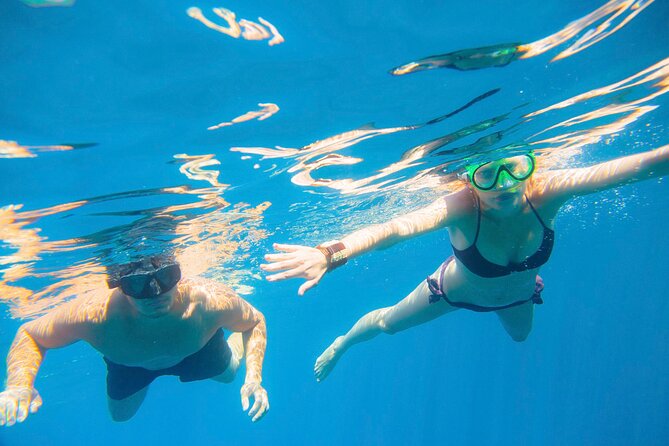 Caldera Private Cruise & Volcano Hike - Crew and Boat: Comfort, Attention, and Occasional Upgrades