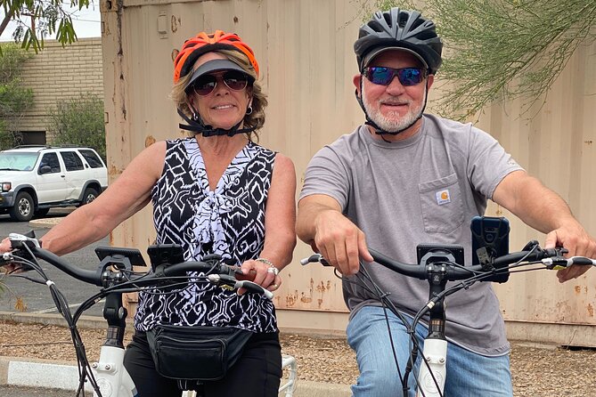 Camelback E-Bike & Hike Tour - 2.5 Hours - Million-Dollar Streets Without the Stress