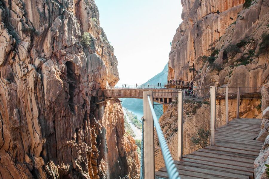 Caminito del Rey: Trekking Tour with Hiking Guide - Where the tour starts: El Kiosko and your timing window