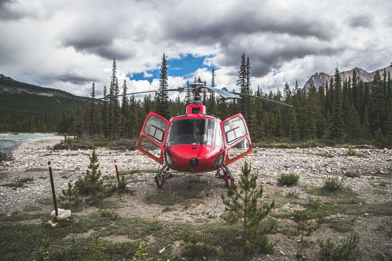 Canadian Rockies: Helicopter Flight with Exploration Hike - Why a helicopter + hike makes sense in the Canadian Rockies