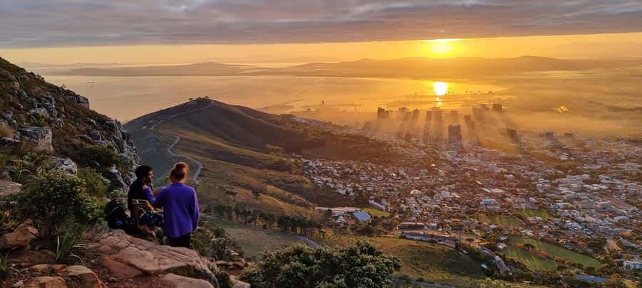 Cape Town: Lion's Head Sunrise or Sunset Guided Hike - Nature Tips Along the Way: Flora, Fauna, and Small Details