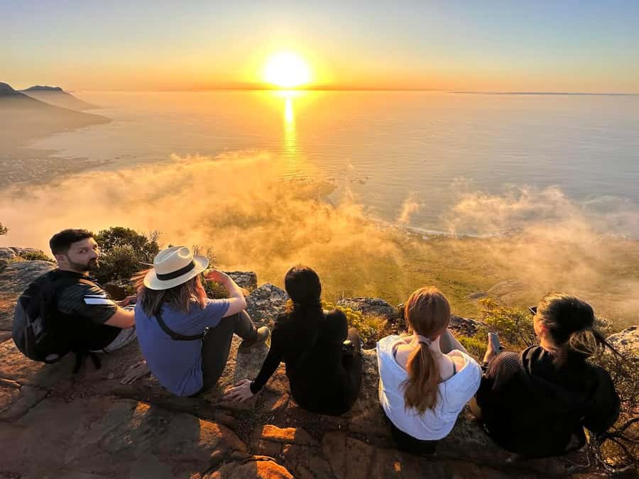 Cape Town: Lion's Head Sunrise or Sunset Hike - Lion’s Head at first light: sunrise vs sunset timing