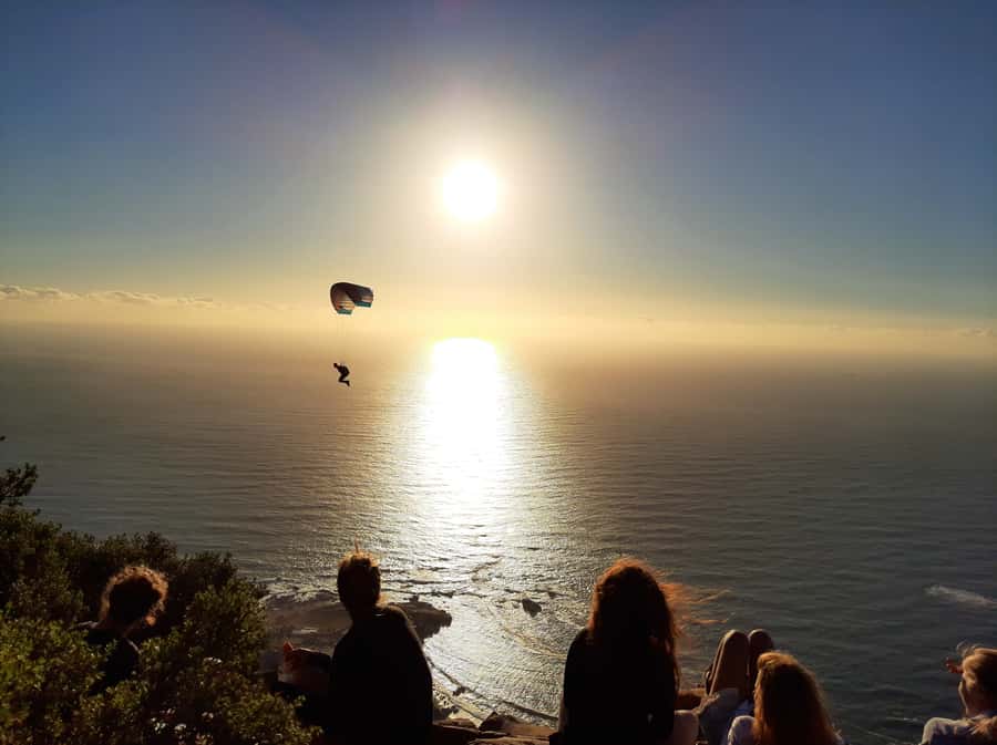 Cape Town: Lion's Head Sunrise with coffee or Sunset Hike - Photos and videos: how the summit moment becomes shareable