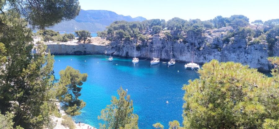 Cassis: 3 Calanques Half-Day Hiking Tour with Swimming - What to pack for Port-Miou to En-Vau (and what to skip)