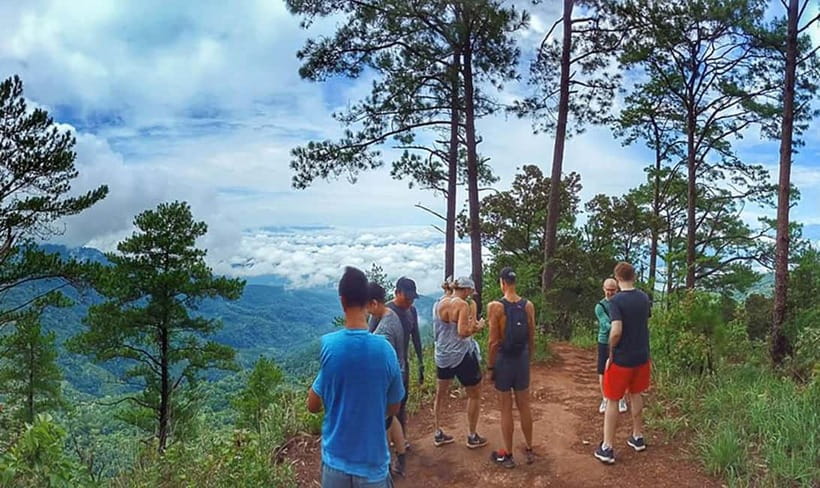 Chiang Mai: 7-Hour Doi Suthep National Park Summit Hiking - From hotel pickup to Wat Pha Lat: the monk-trail warmup