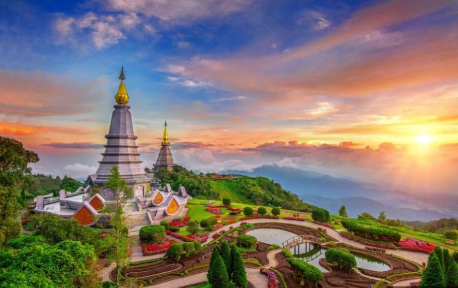 Chiang Mai: Doi Inthanon Park with Kew Mae Pan Hike Day Trip - Wachirathan Waterfall: The Water Stop You’ll Actually Remember