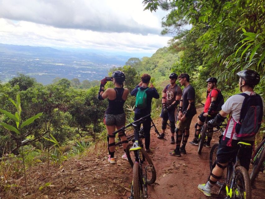 Chiang Mai: Suthep National Park Hiking & DH Mountain Biking - Huay Tueng Tao Reservoir: lunch, swimming, and the best kind of cooldown