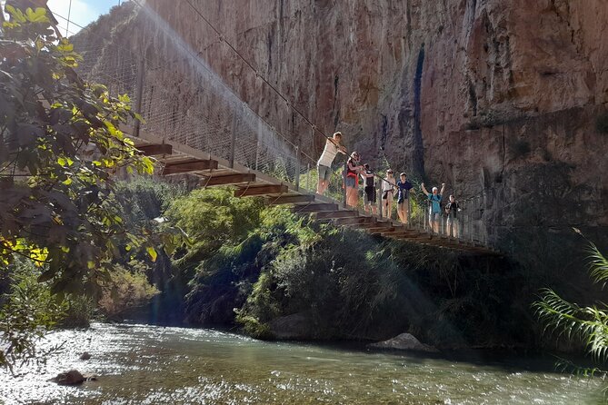 Chulilla Hike to the Hanging Bridges from Valencia - Puentes Colgantes: walking 160 meters above the canyon
