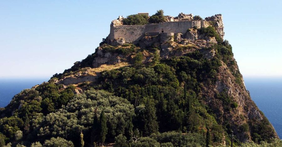 Corfu: Angel Castle Guided Hike and Sunset - Angelokastro viewpoints: the stairs that lead to the wow