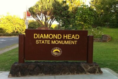 Diamond Head Hiking Tour with Ticket and Reservation Inclusion - Pickup and Park Entry: The No-Stress Part of the Morning