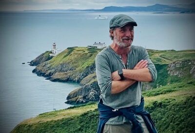 Dublin: Dublin Coastal Hike and Pints & Puppies - Getting there: Howth Train Station is the smart starting point