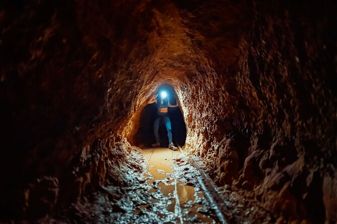 East Zion: Abandoned Mine Guided Hike - Group size and guide style: why max 8 changes the feel