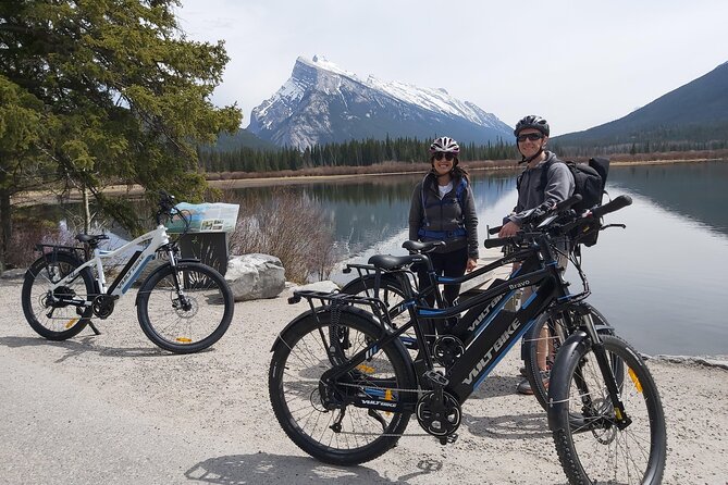eBike and Hike Banff to Johnston Canyon small group guided program - Bow Valley Parkway: when the road feels car-free