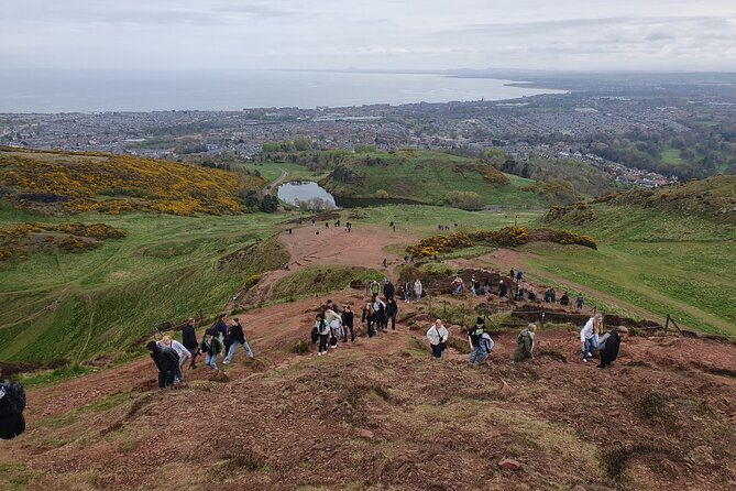 Edinburgh: Arthur's Seat Hike with Local Guide - Weather checks: rain, wind, and slippery rock