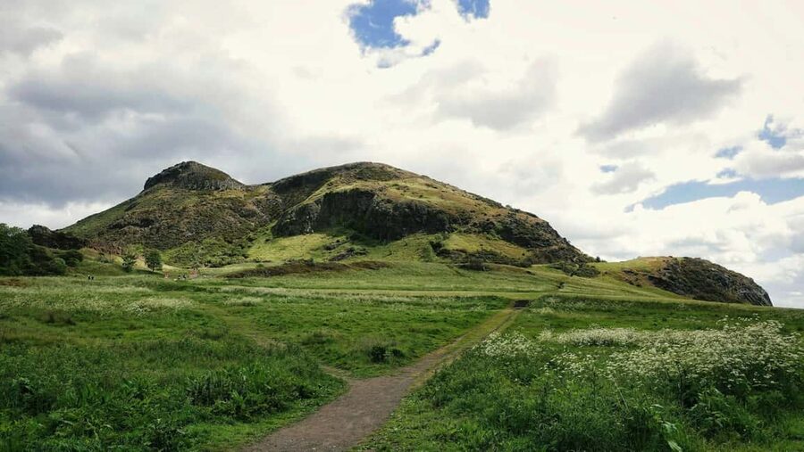 Edinburgh: Arthur's Seat Sunset Hike - Timing tricks for a smooth Edinburgh day