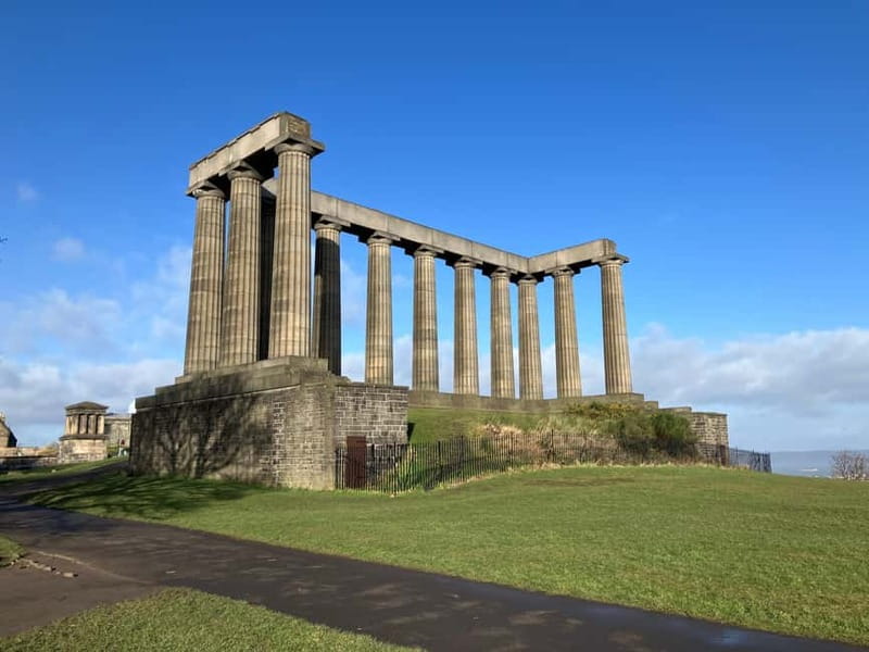 Edinburgh: Hike Arthur's Seat & Calton Hill - From Calton Hill monuments to Arthur’s Seat summit
