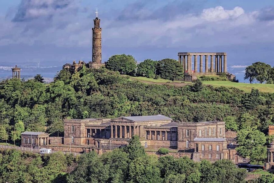 Edinburgh: Hike Arthur's Seat & Calton Hill - Price and value: what $35 buys you
