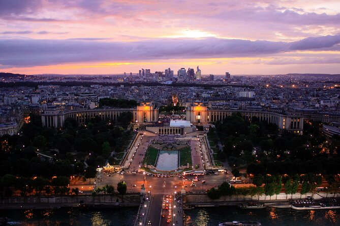 Eiffel Tower Dedicated Reserved Access Summit or 2nd Floor Tour - Where you meet and how the tour actually starts