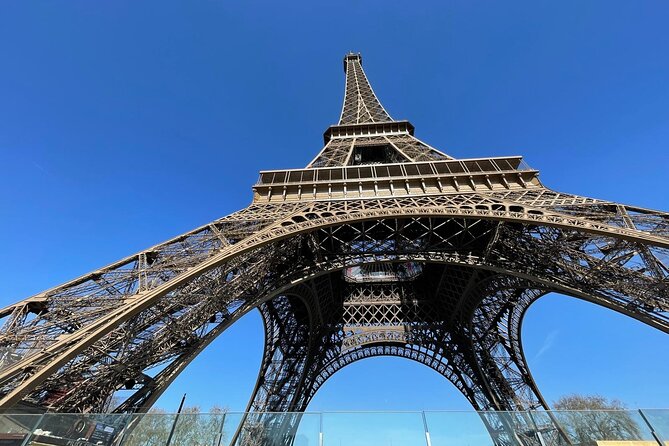 Eiffel Tower Entry with Audio Guide & Summit Upgrade - Second Floor vs Summit Upgrade: How to Choose