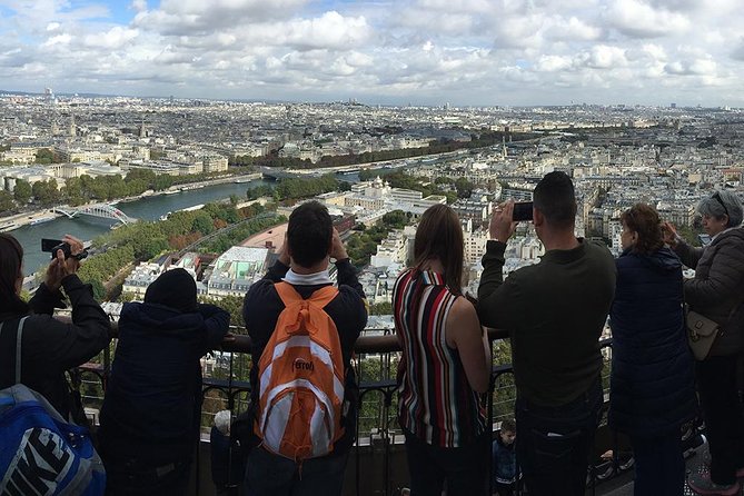 Eiffel Tower Lift Access with Optional Summit and Seine Cruise - Should you book this Eiffel Tower and Seine cruise package?